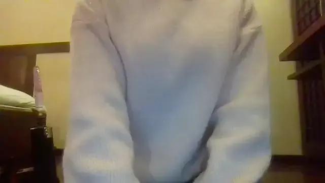 aaanyan on StripChat 
