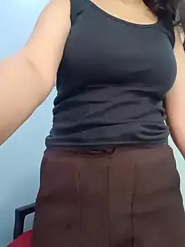 Aachal_7 on StripChat 