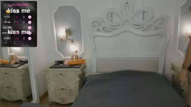 AbbyCollins22 on StripChat 