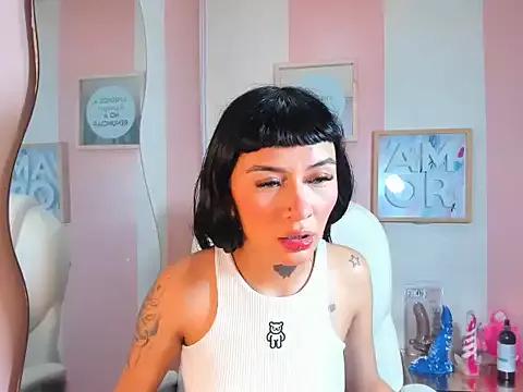 Adhara_Harris on StripChat 