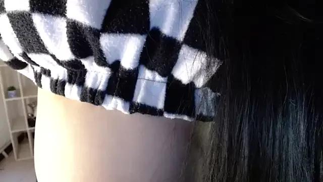 Alana__Grey__ on StripChat 