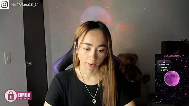 Alana_Pherson on StripChat 