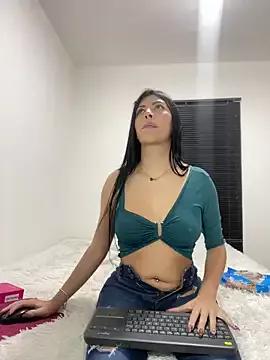 Alanna_atm_ on StripChat 