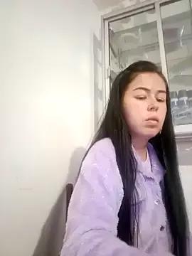 Alejandra_Mackensi on StripChat 