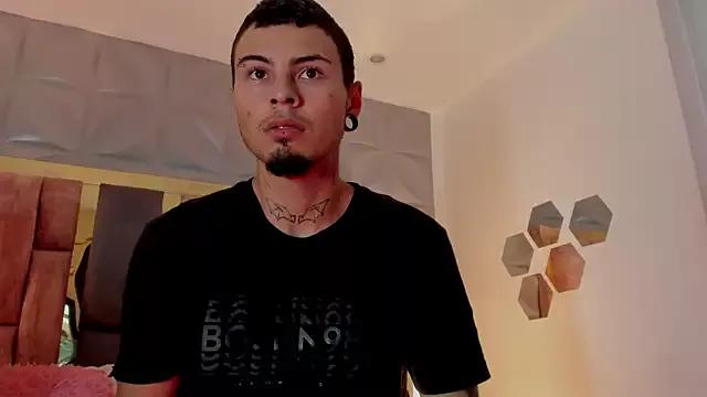 Alex_N_Blue on StripChat 
