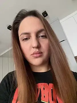 AliceDesmee's avatar