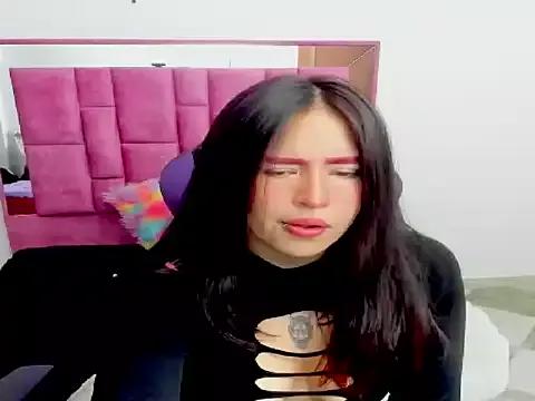 alicelattin on StripChat 