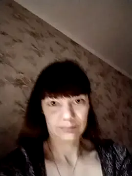 AliceSwan1122 model from StripChat