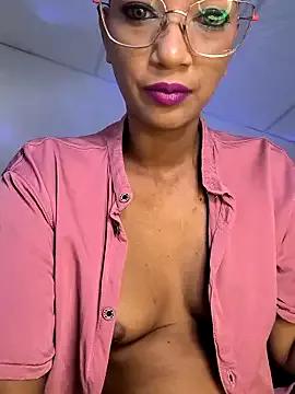 Amaliu_ on StripChat 