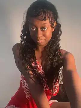 AmouraaK on StripChat 