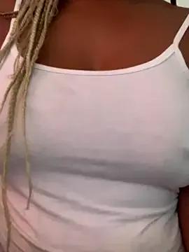 anachaudiamah on StripChat 