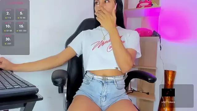 anaivaleria on StripChat 