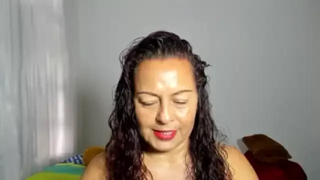 Analia-68 on StripChat 