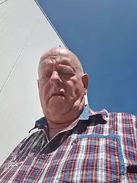 andrejoyfull64 on StripChat 