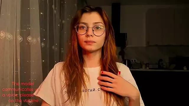 AngelaSwan on StripChat 