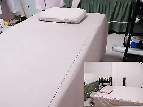 anne2026 on StripChat