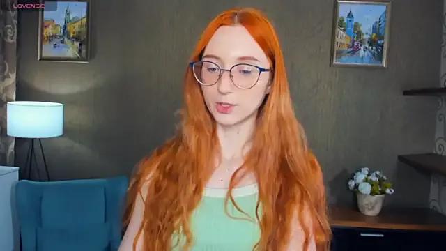 AnnMartinf on StripChat 