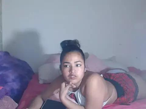 ara_park on StripChat 