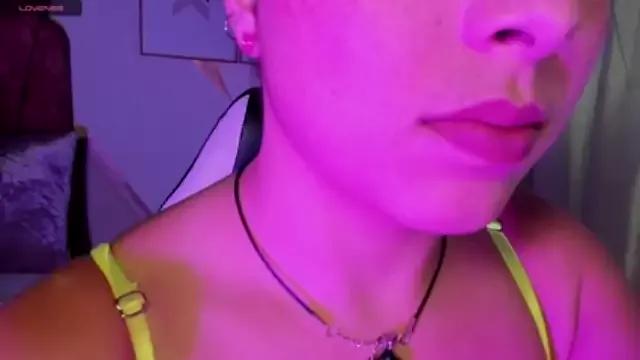 aria_clark on StripChat 