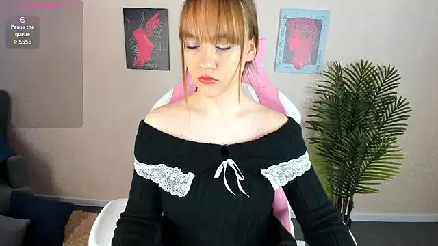 Ariana_Moor on StripChat 