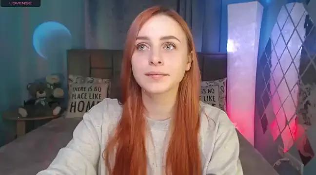 ArianaRead on StripChat 