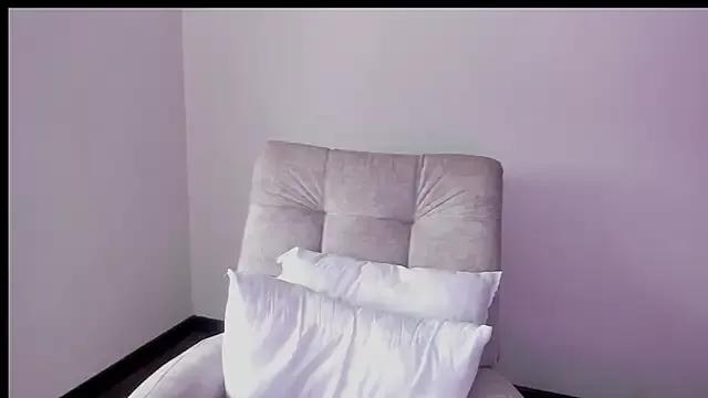 Arianna_Jannes on StripChat 