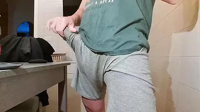 asa92921 on StripChat 