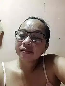 asianwet4u on StripChat 