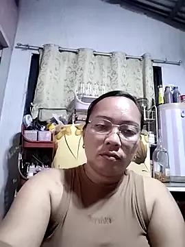 asianwet4u on StripChat 