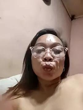 asianwet4u on StripChat 