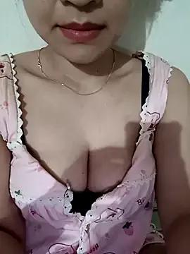 AssAsiancute on StripChat 