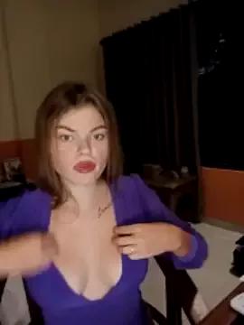 asya_strip on StripChat 