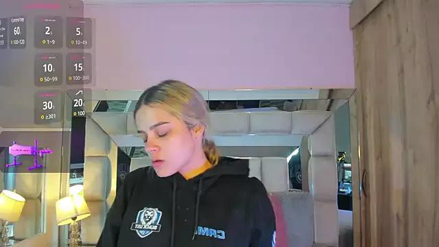 AYNARA_ROSE on StripChat 