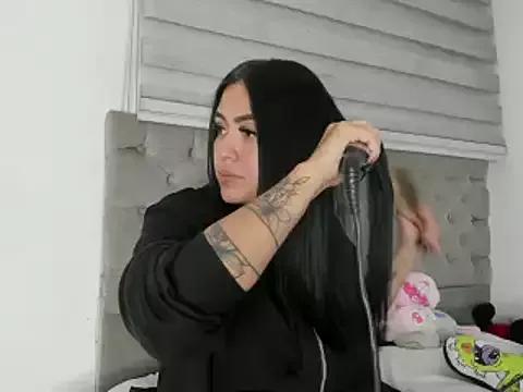 azul_777 on StripChat 