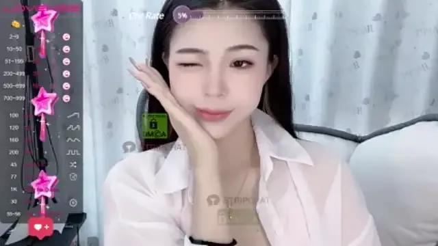B0B0-Cutie on StripChat 