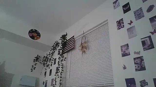 babiigirlldiime on StripChat 