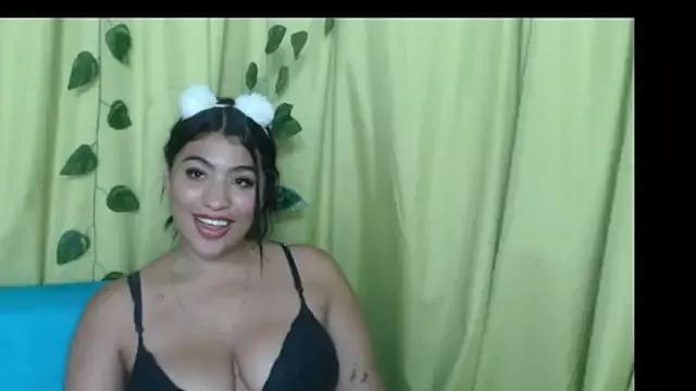 baby_caro on StripChat 