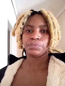 Baddiestpearl on StripChat 