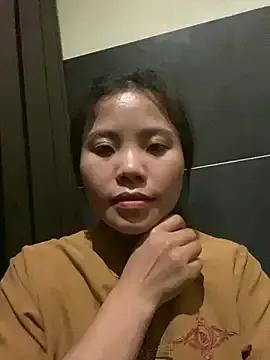 Bella_7777 on StripChat 