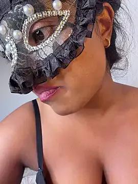 Bella_Luna18 — Dildo fuck