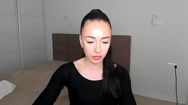 BellaMoar on StripChat 