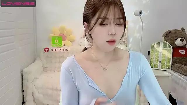 Betty_y on StripChat 