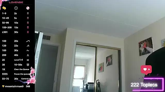 BlaBlaBla7016 on StripChat 