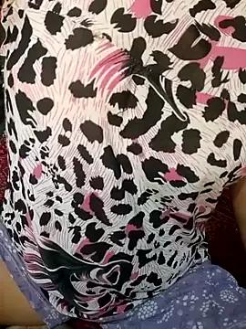 BONg_Hot on StripChat 