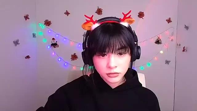 Bonny_May_ on StripChat 
