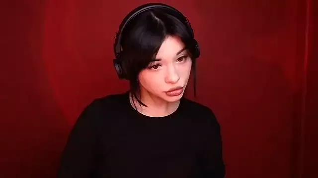 Bonny_May_ on StripChat 