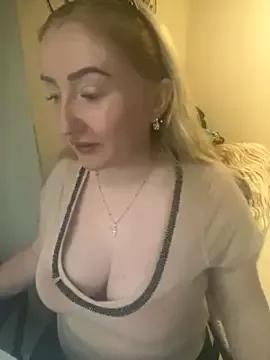 Bonny_Myriam on StripChat 