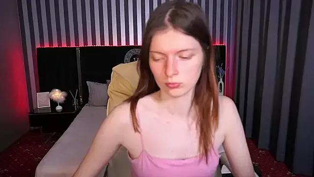 BrandyyBelle on StripChat 