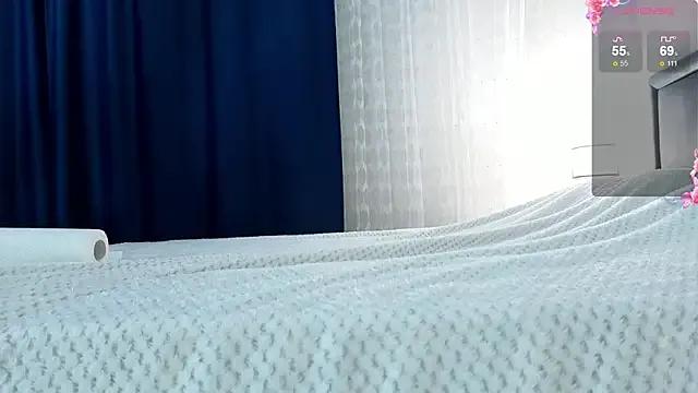 Brilliant-Kiss — squirt on  face! video in pm last tipper