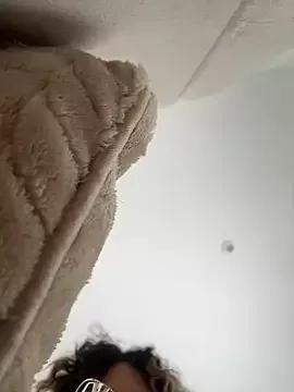 BubbleButtUK on StripChat 